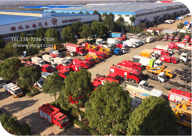 消防車廠家實景 QQ圖片20171124162652.png