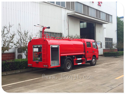 東風多利卡5噸消防灑水車 微信圖片_20171206090835.jpg