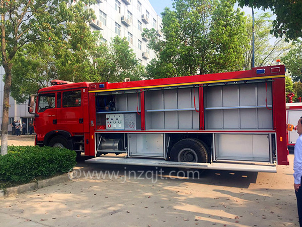 重汽洗消消防車 微信圖片_20180407075127.jpg